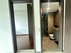 Midtown Modern (D7), Apartment #466852891